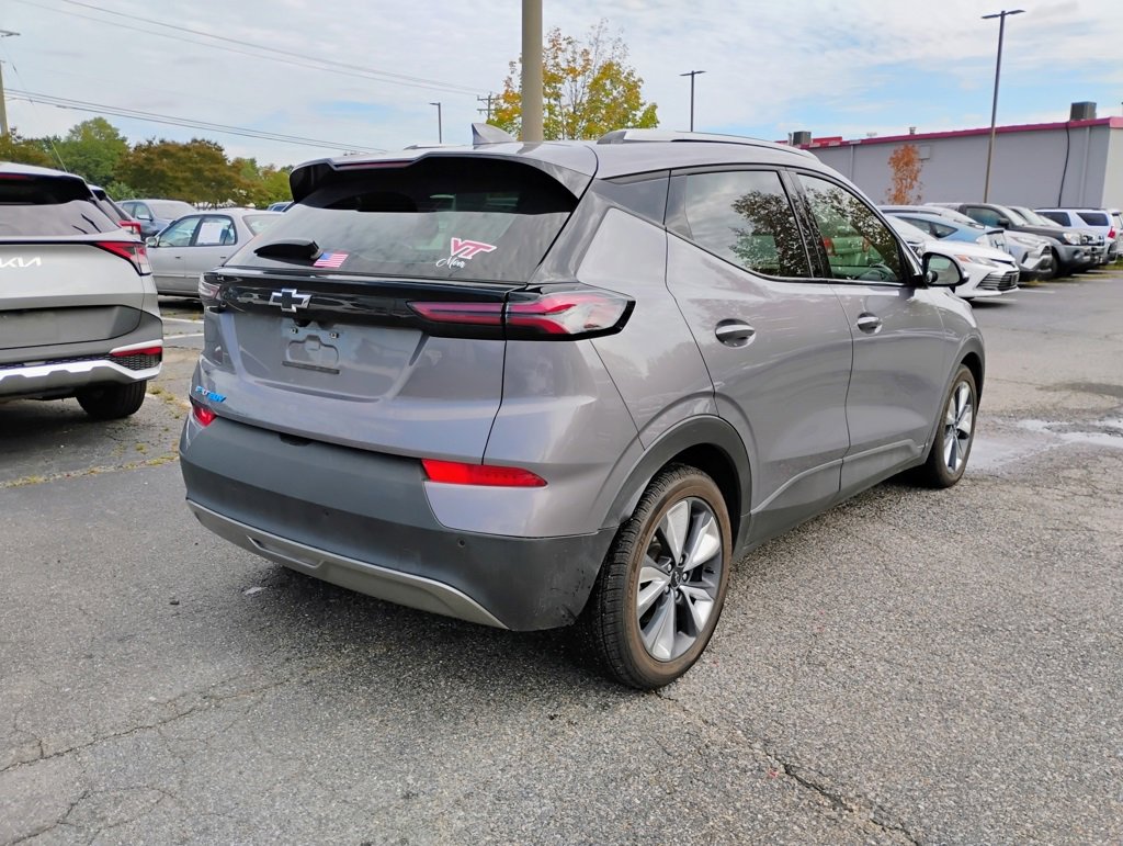 2023 Chevrolet Bolt EUV photo 3