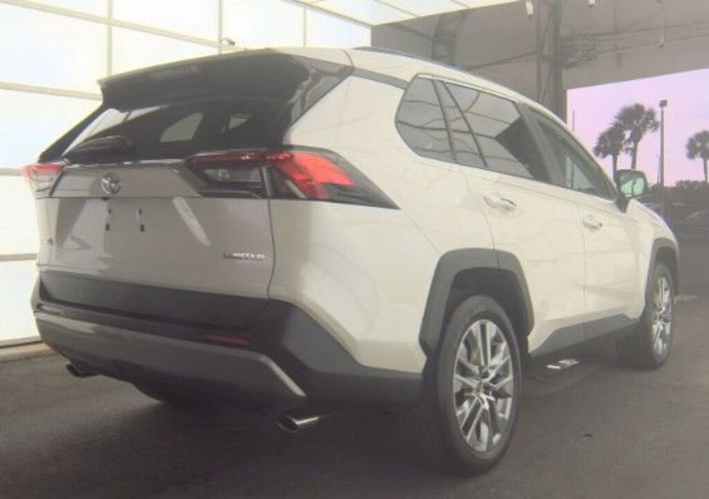 Used 2022 Toyota RAV4 Limited SUV