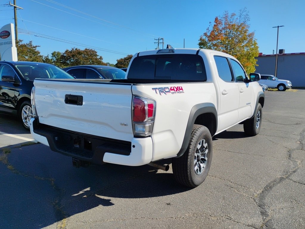 2023 Toyota Tacoma SR5 photo 3