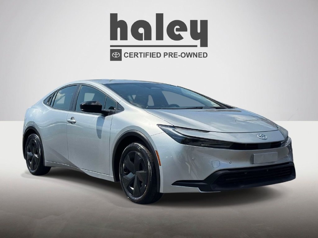 2026 Toyota Prius LE