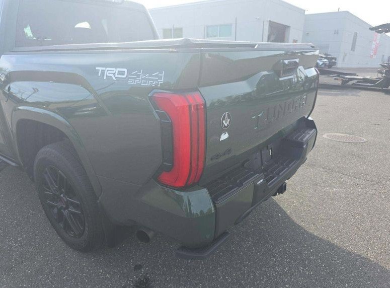 2023 Toyota Tundra SR5 photo 3