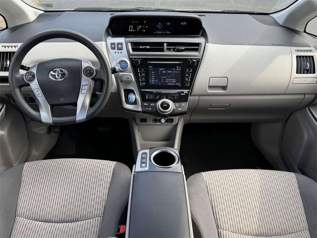 2015 Toyota Prius V Two photo 2