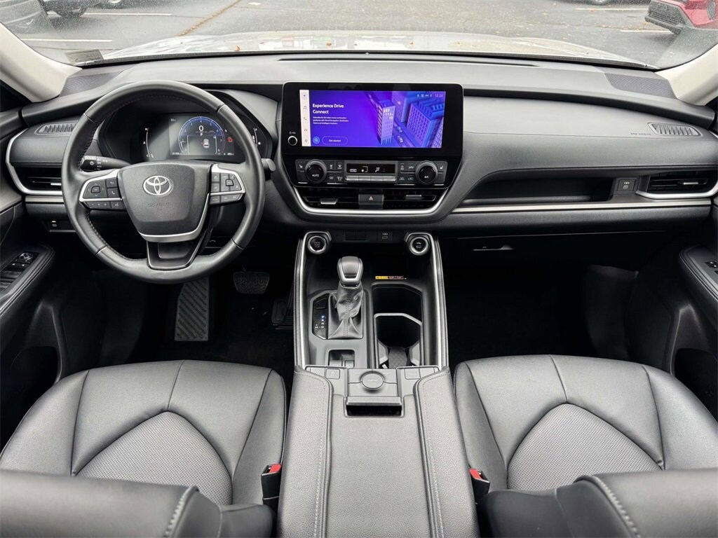 Used 2025 Toyota Grand Highlander XLE SUV