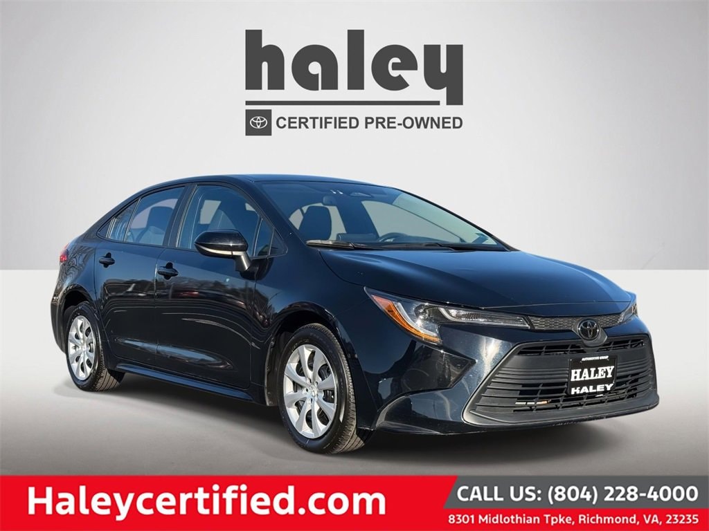 Used 2025 Toyota Corolla LE Sedan