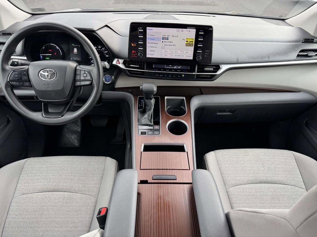 Used 2024 Toyota Sienna LE Van Passenger Van