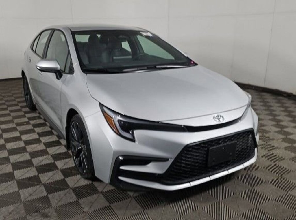 Used 2024 Toyota Corolla SE Sedan