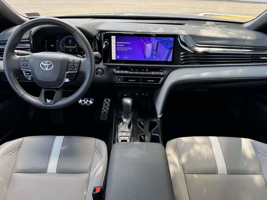 Used 2025 Toyota Camry SE Sedan