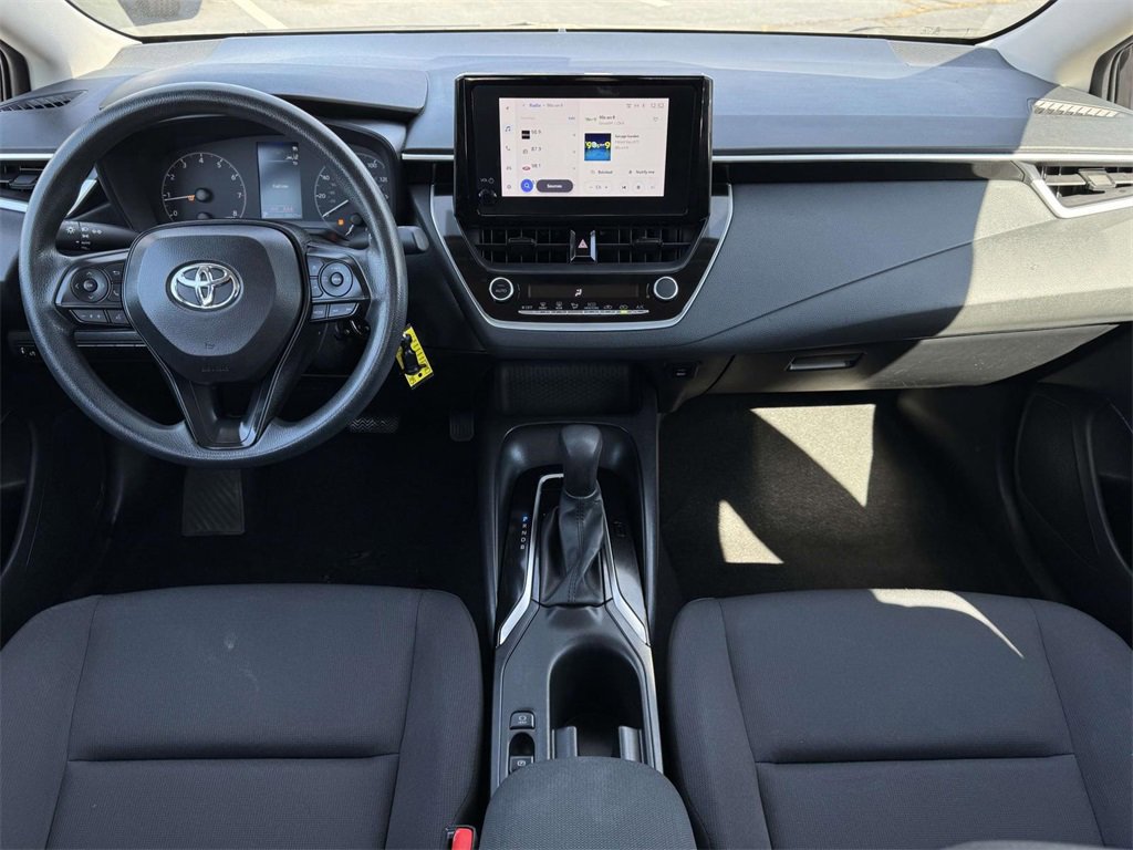 2024 Toyota Corolla LE photo 2