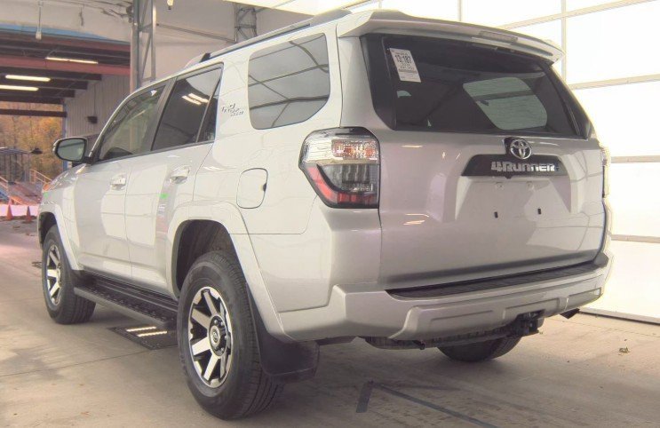 2024 Toyota 4Runner TRD Off-Road Premium photo 3