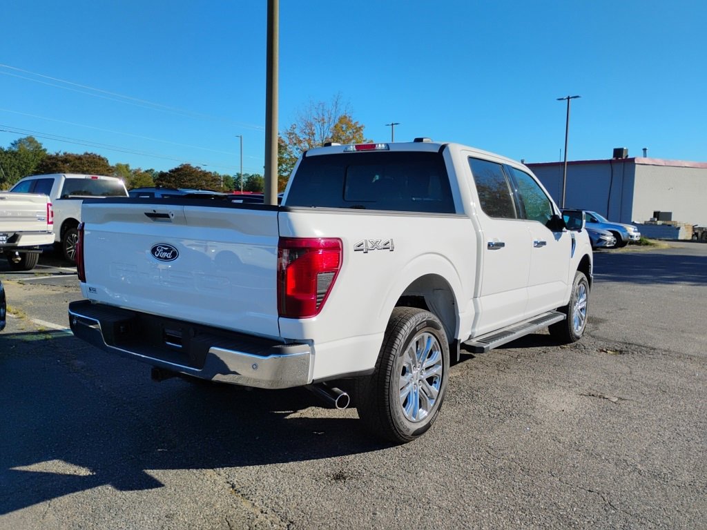 2024 Ford F-150 XLT photo 3