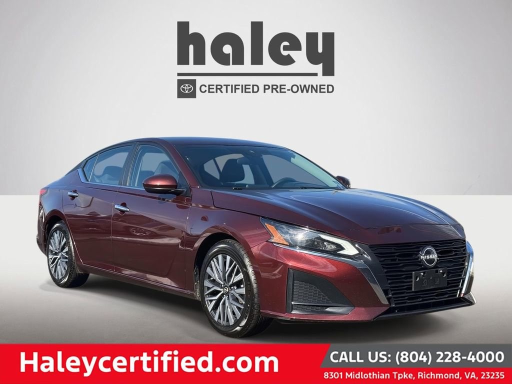 Used 2023 Nissan Altima 2.5 SV Sedan