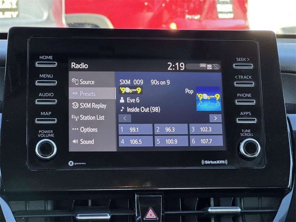 2023 Toyota Camry SE photo 3