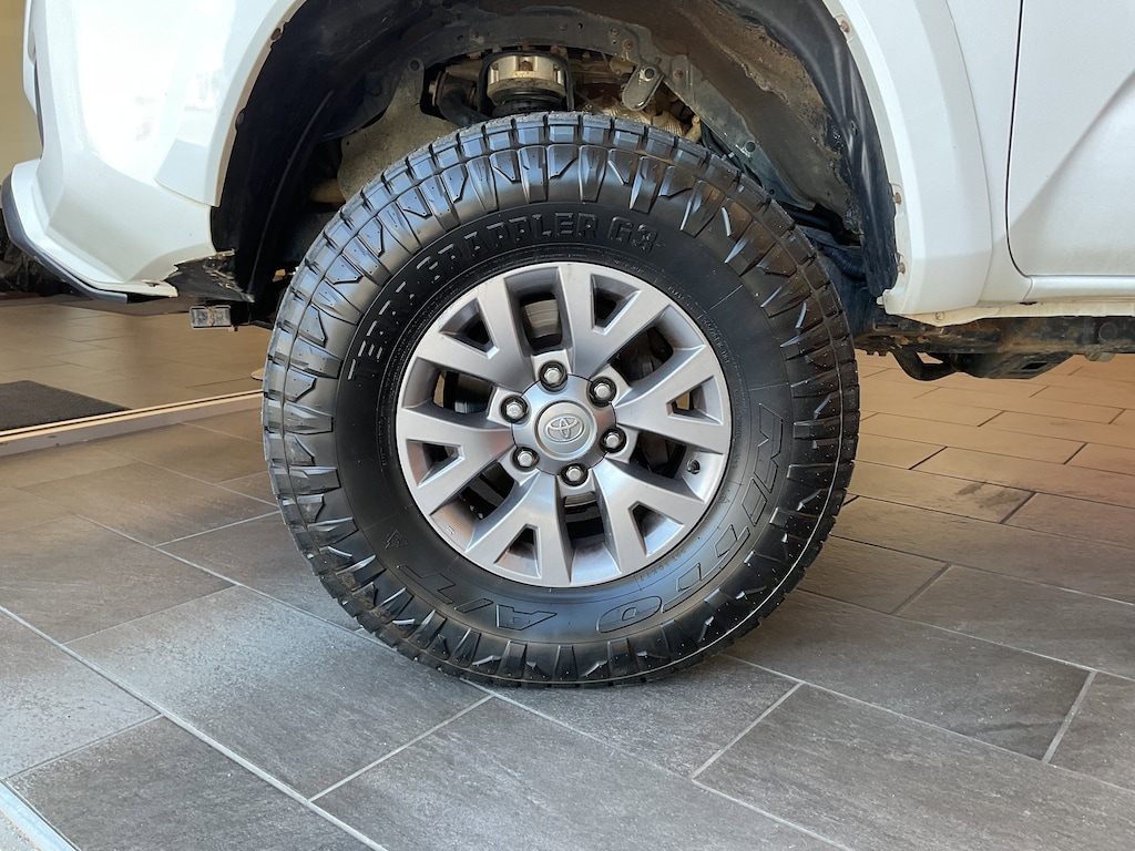 Used 2017 Toyota Tacoma SR5 Truck Access Cab