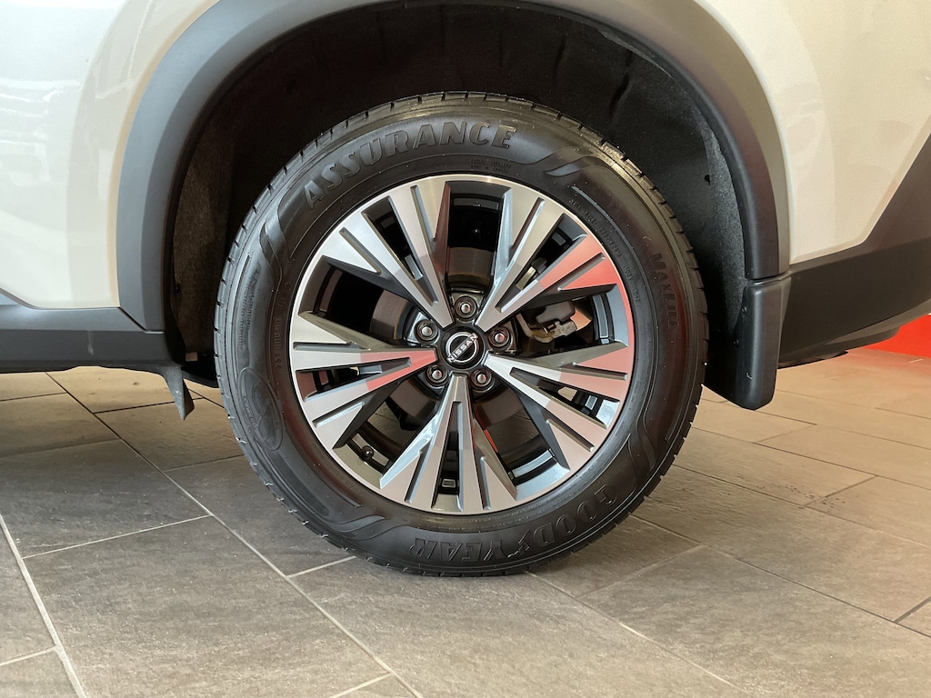 Used 2023 Nissan Rogue SV SUV