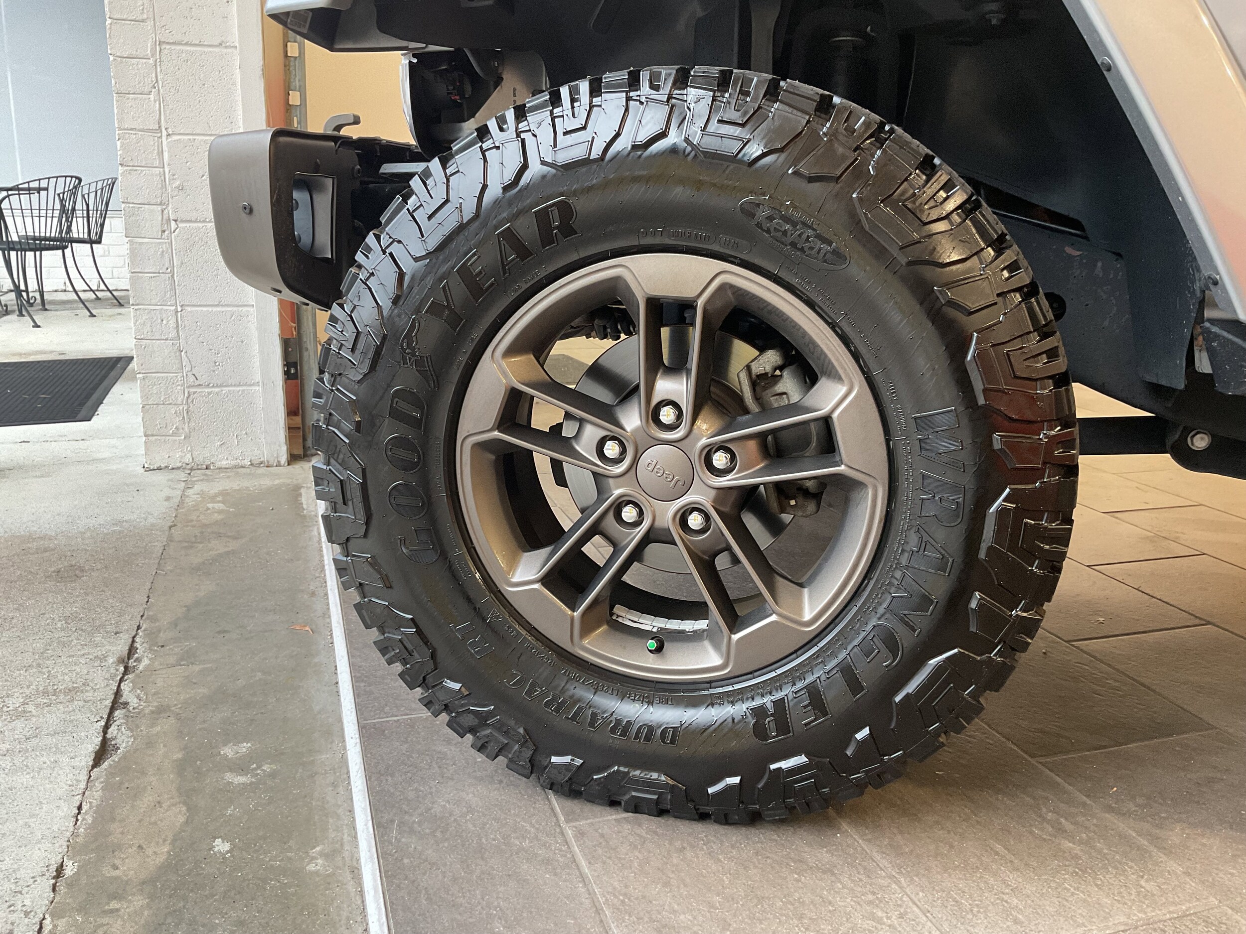 2016 Jeep Wrangler Unlimited Anniversary Edition photo 4