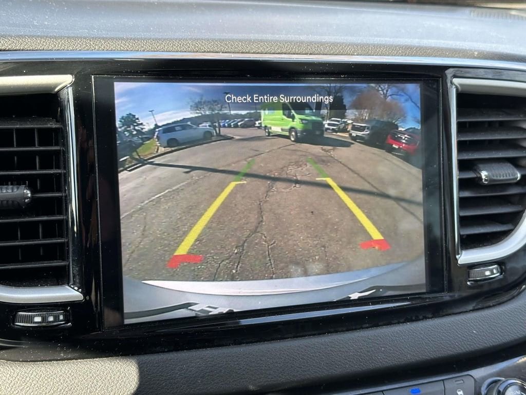 Used 2024 Chrysler Pacifica Touring L Van Passenger Van