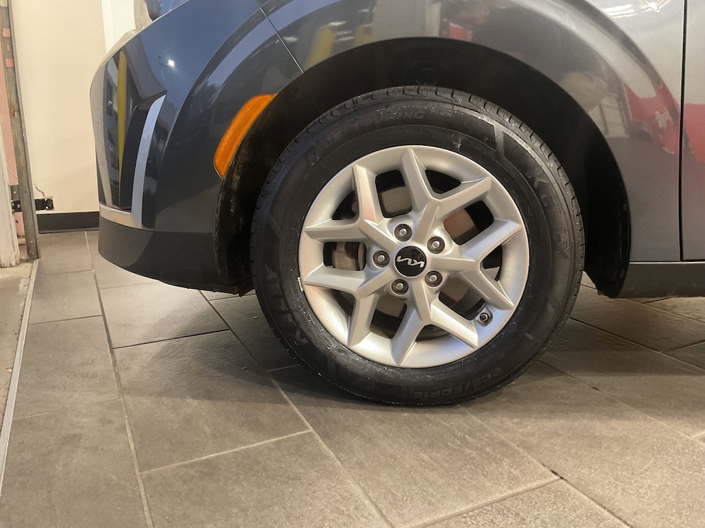 Used 2024 Kia Soul LX Hatchback