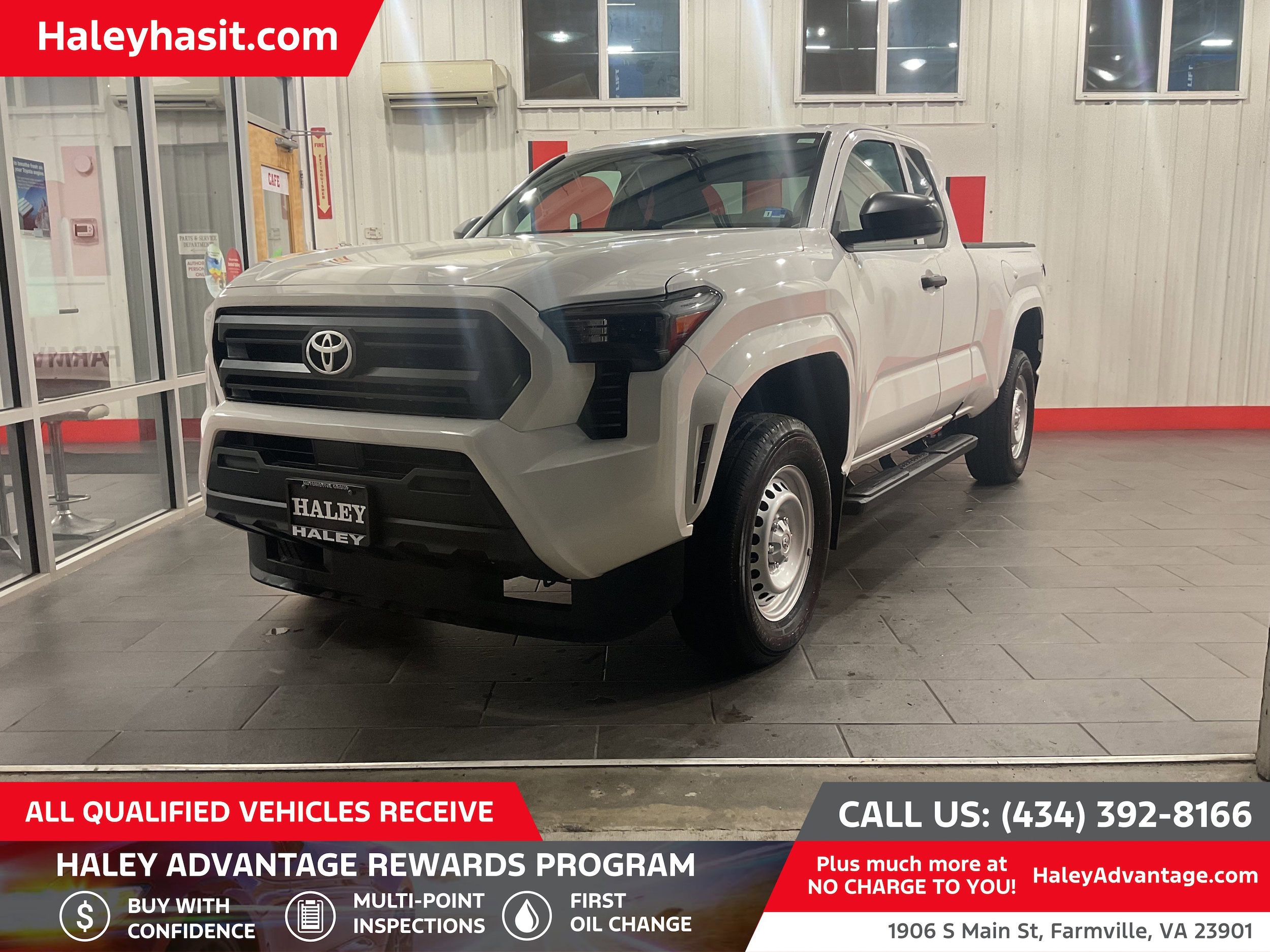 2024 Toyota Tacoma SR's photo