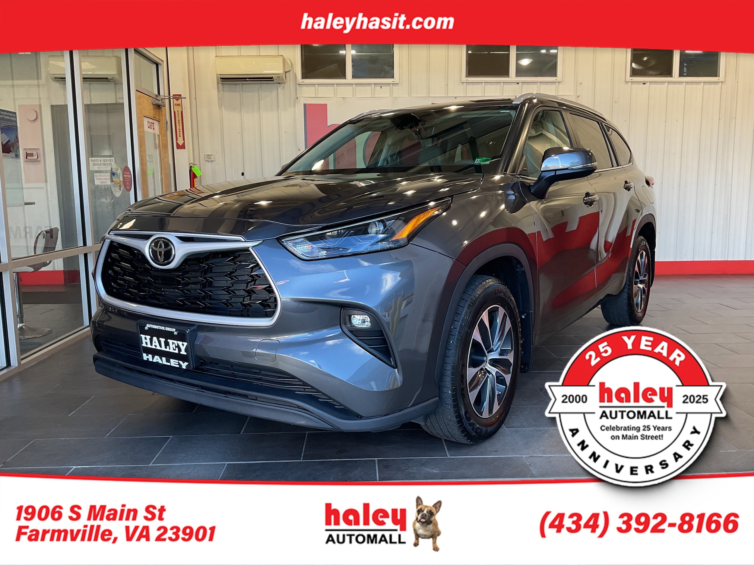 2024 Toyota Highlander XLE's photo