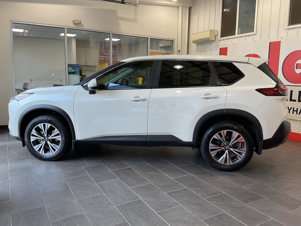 Used 2023 Nissan Rogue SV SUV