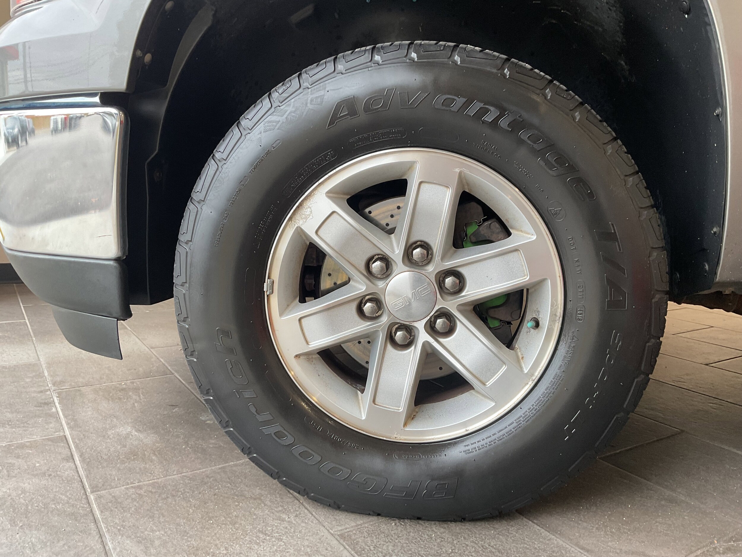 2012 Gmc Sierra 1500 SLE photo 4