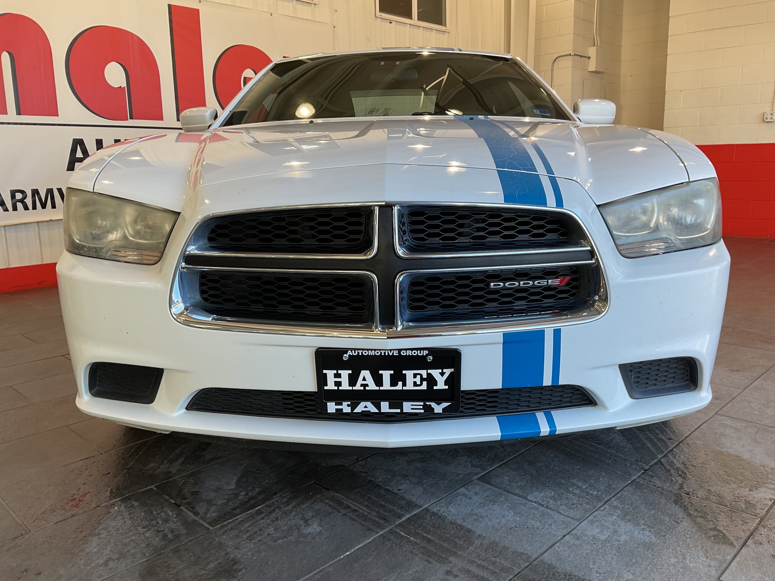 Used 2013 Dodge Charger SE with VIN 2C3CDXBG6DH643561 for sale in Farmville, VA