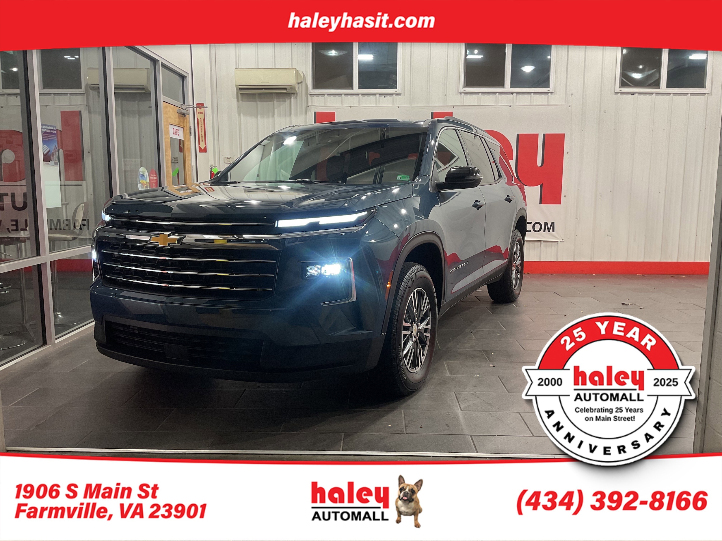 2025 Chevrolet Traverse LT's photo