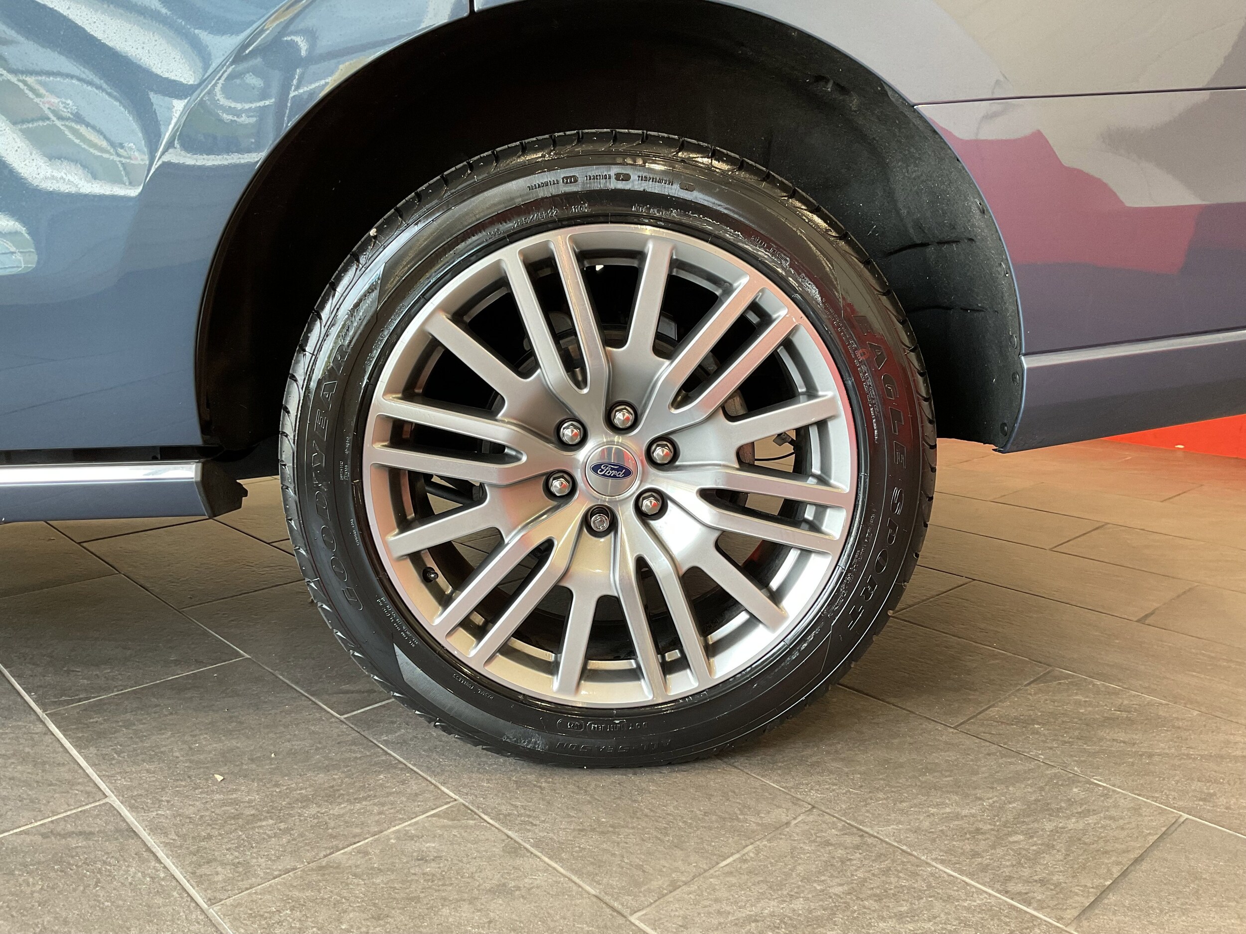 2022 Ford Expedition Platinum photo 3