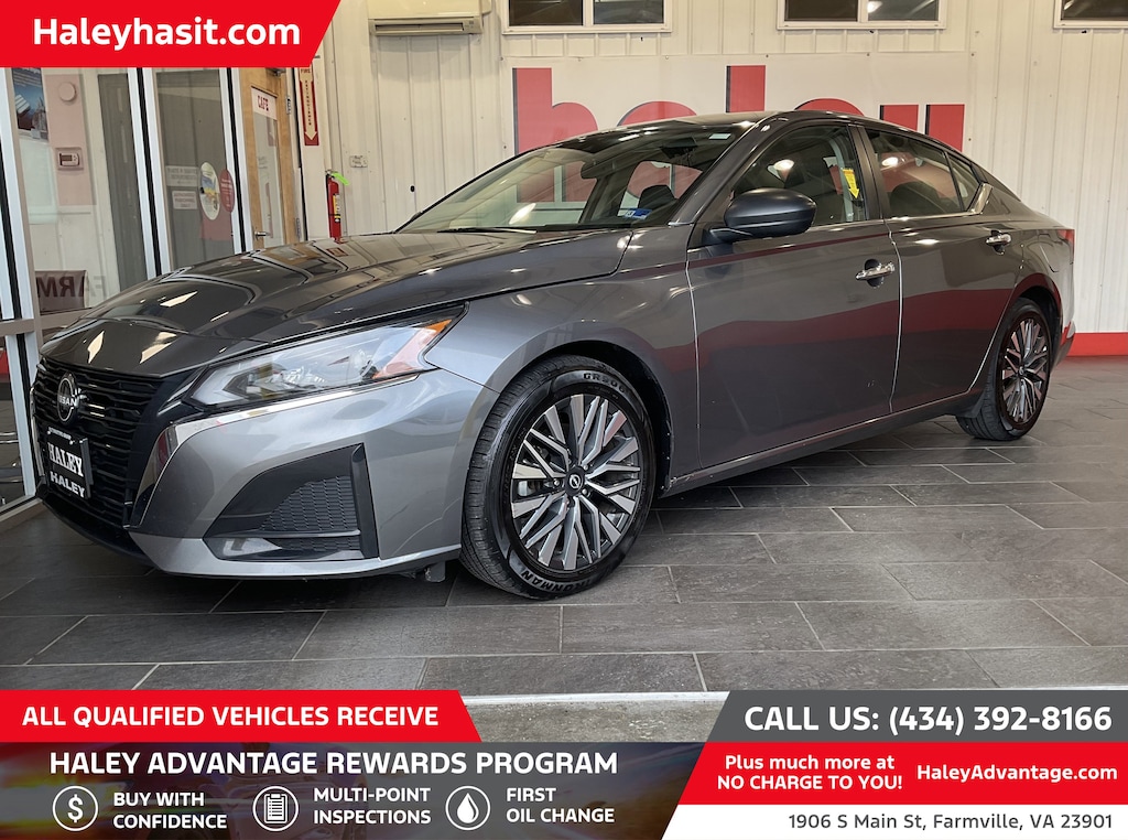 Used 2024 Nissan Altima 2.5 SV Sedan