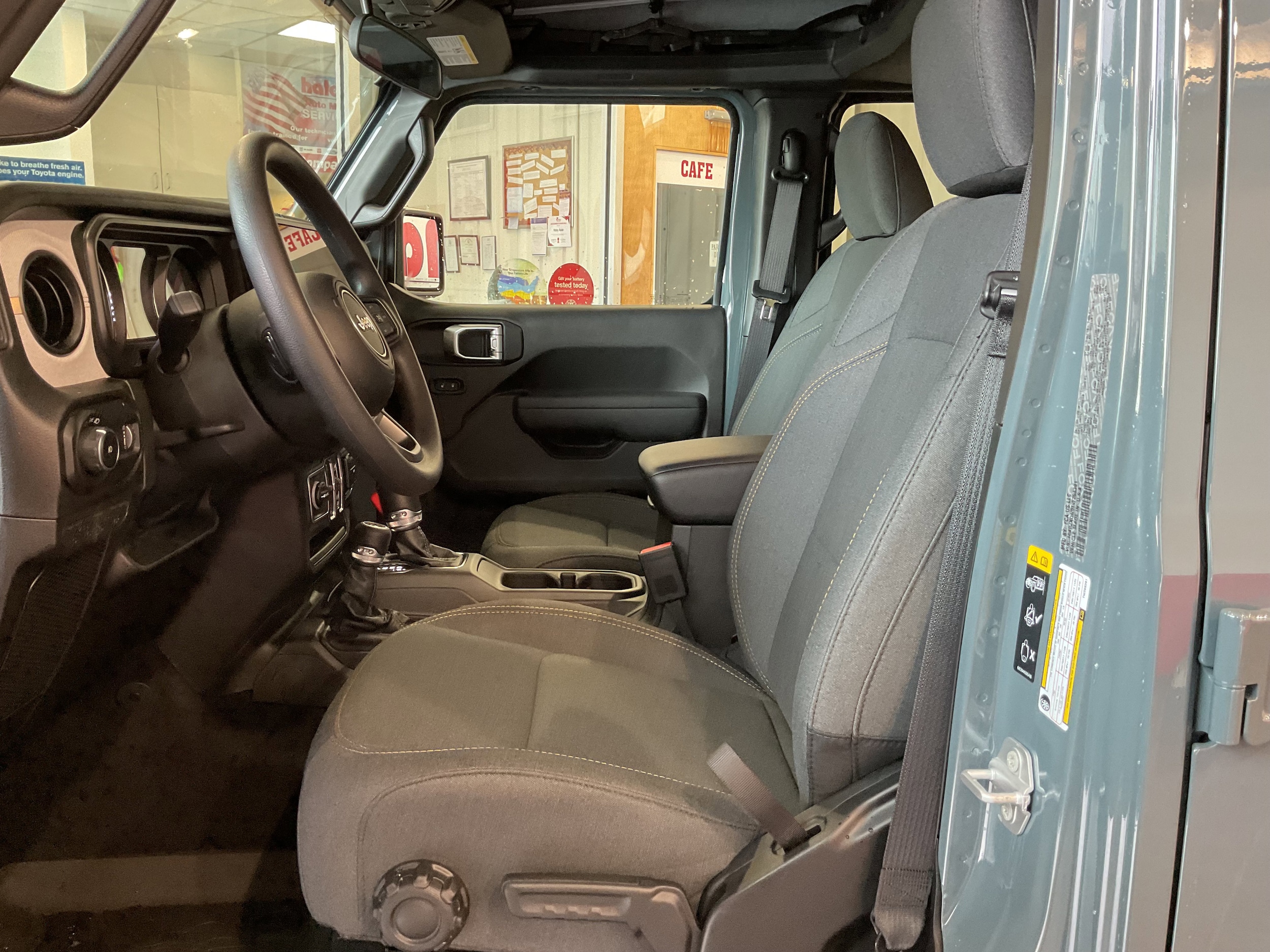 2026 Jeep Wrangler 4-Door Sport - Photo 10