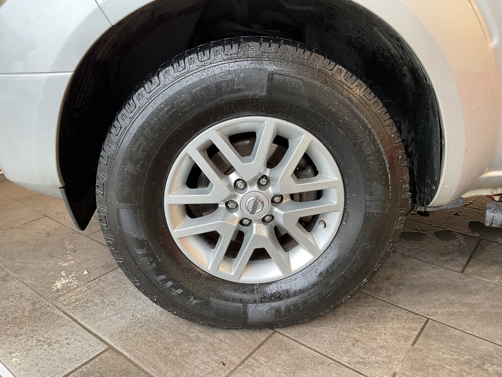 Used 2019 Nissan Frontier SV Truck Crew Cab