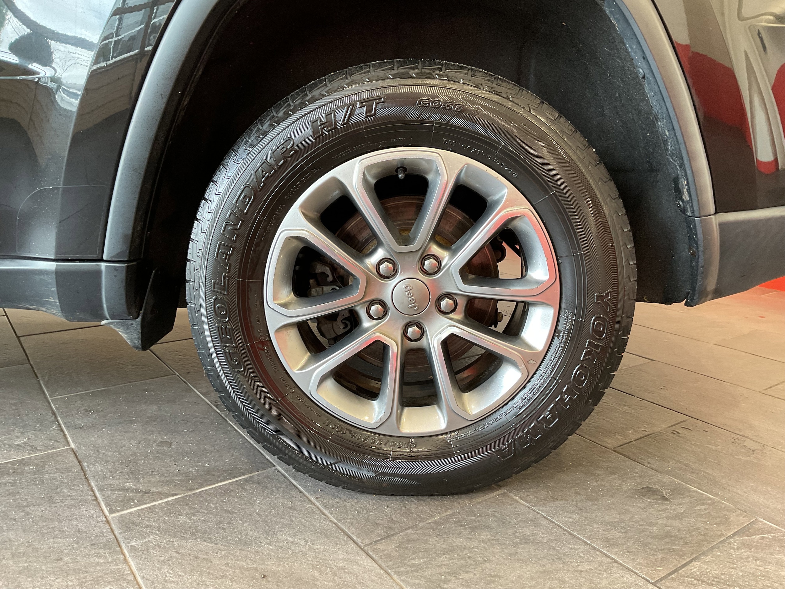 2015 Jeep Grand Cherokee Limited photo 3