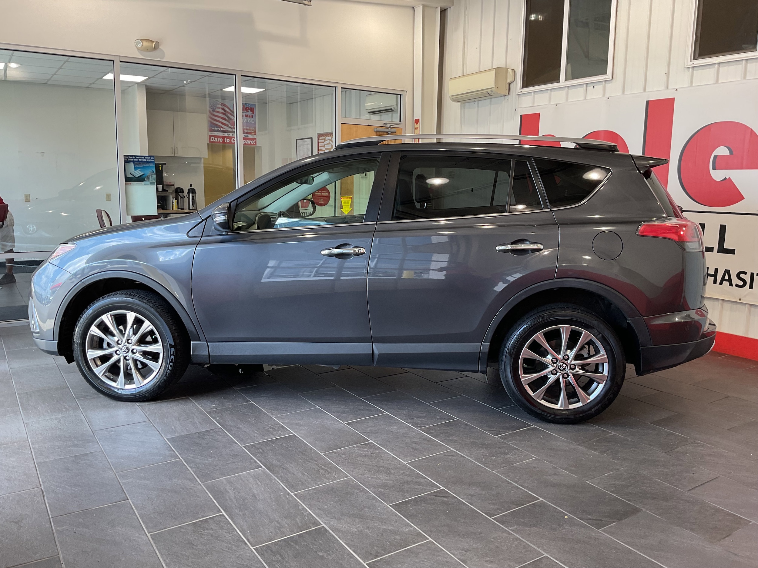 2018 Toyota RAV4 Limited