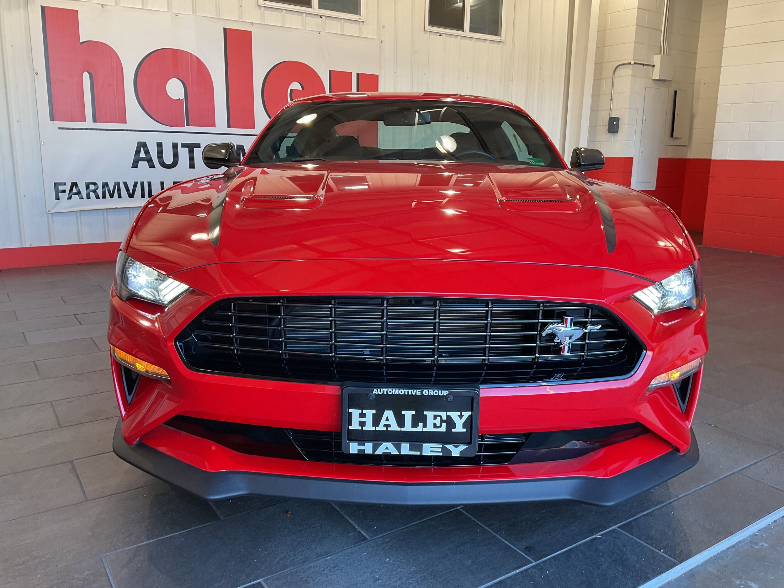 2020 Ford Mustang EcoBoost photo 2