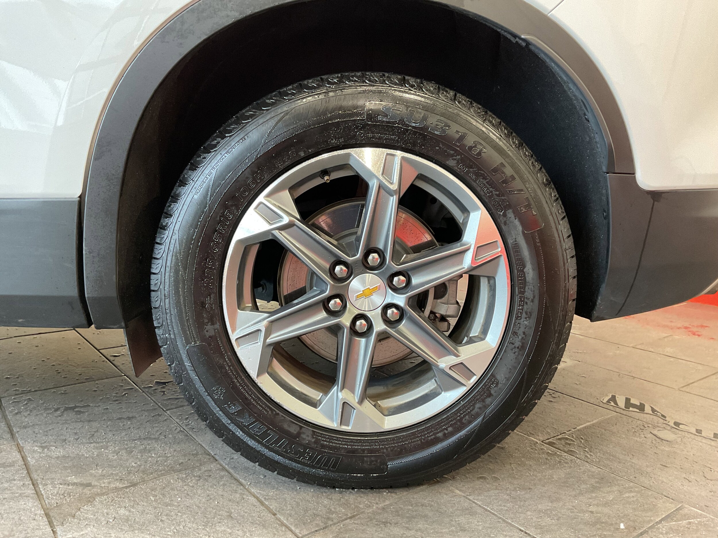 2023 Chevrolet Blazer 2LT photo 3