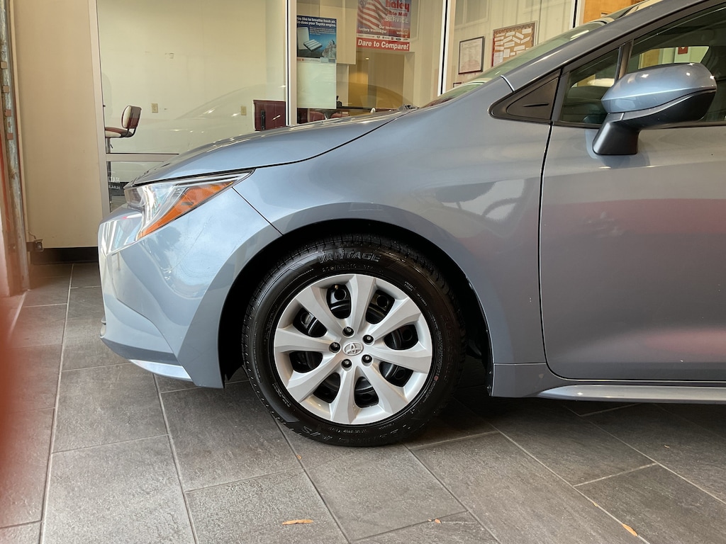 Used 2024 Toyota Corolla LE Sedan