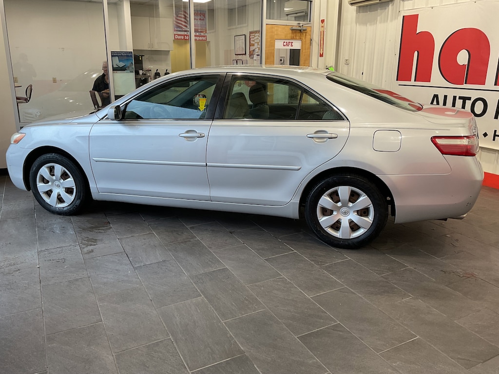 Used 2007 Toyota Camry LE Sedan