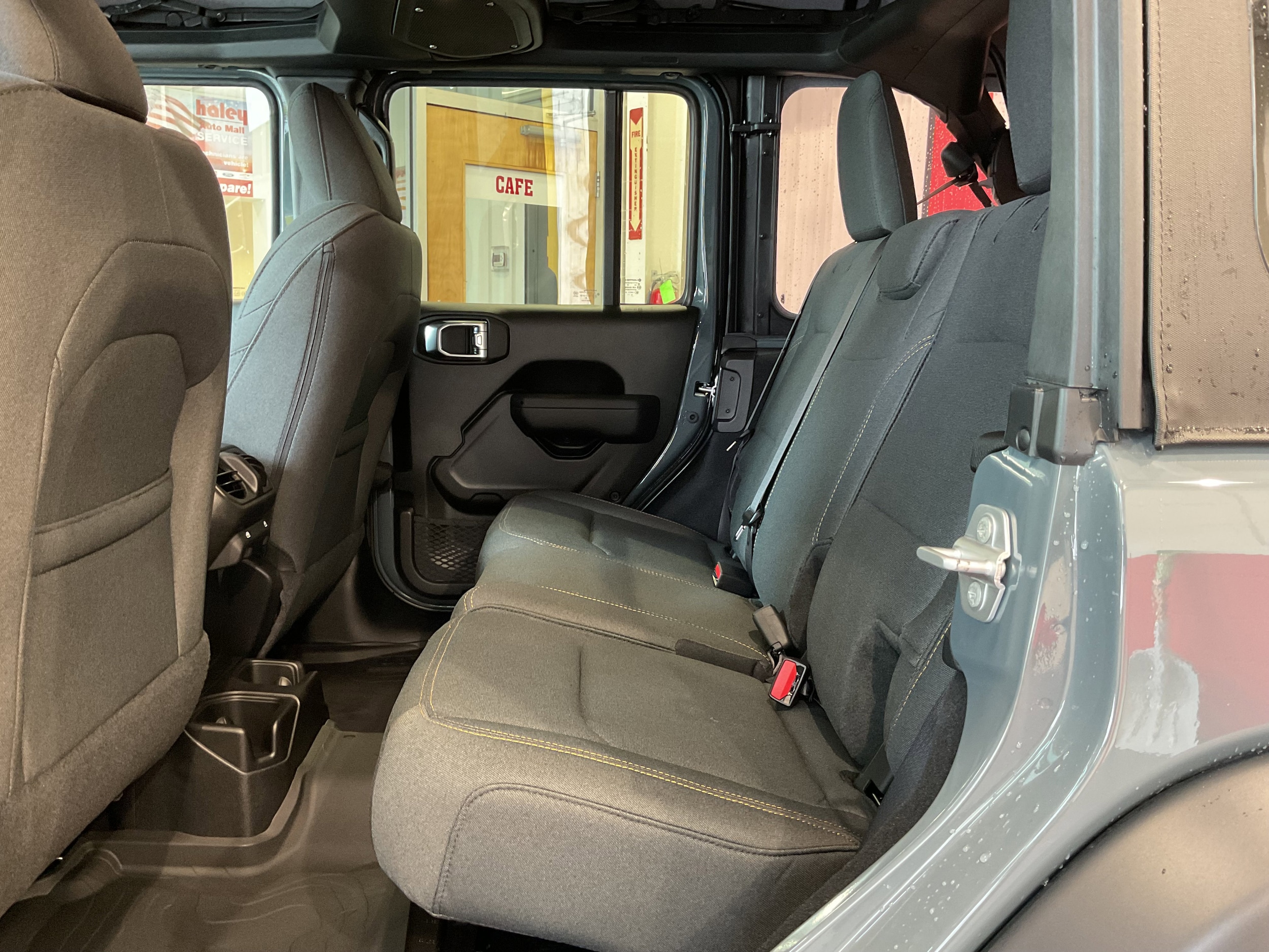 2026 Jeep Wrangler 4-Door Sport - Photo 21