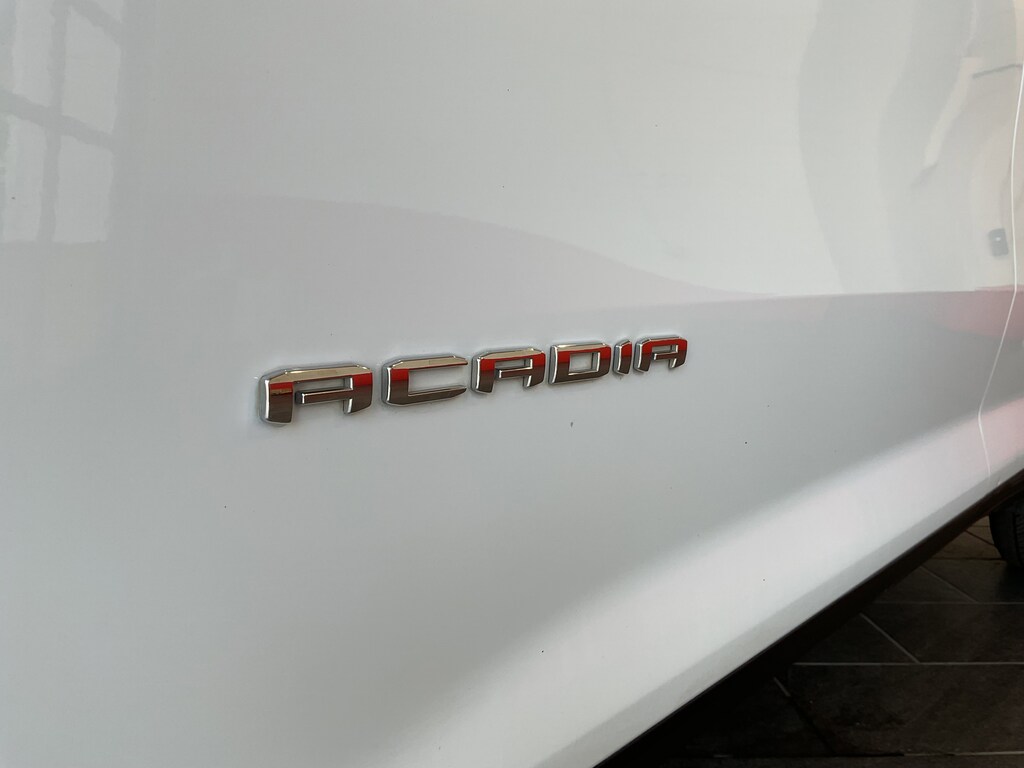 Used 2025 GMC Acadia FWD Elevation SUV