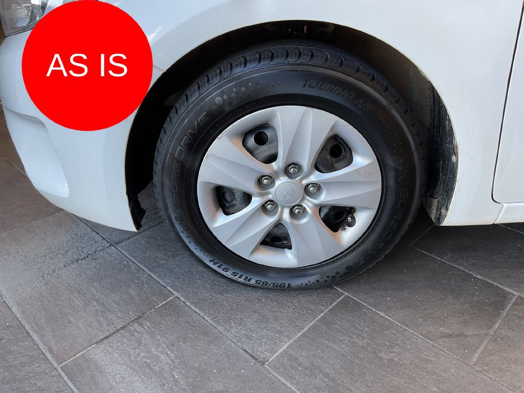 Used 2017 Kia Forte5 LX Hatchback