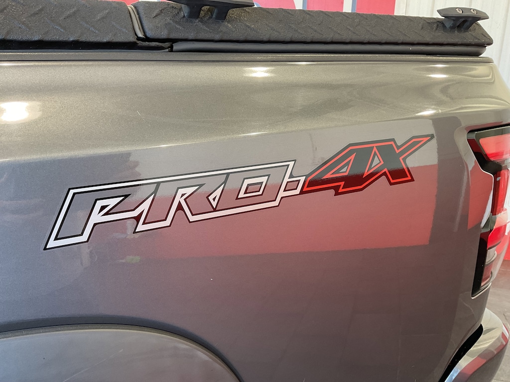 Used 2022 Nissan Frontier PRO-4X Truck Crew Cab