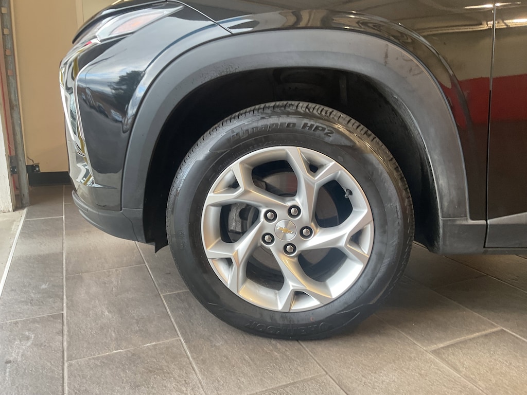 Used 2024 Chevrolet Trax LS SUV