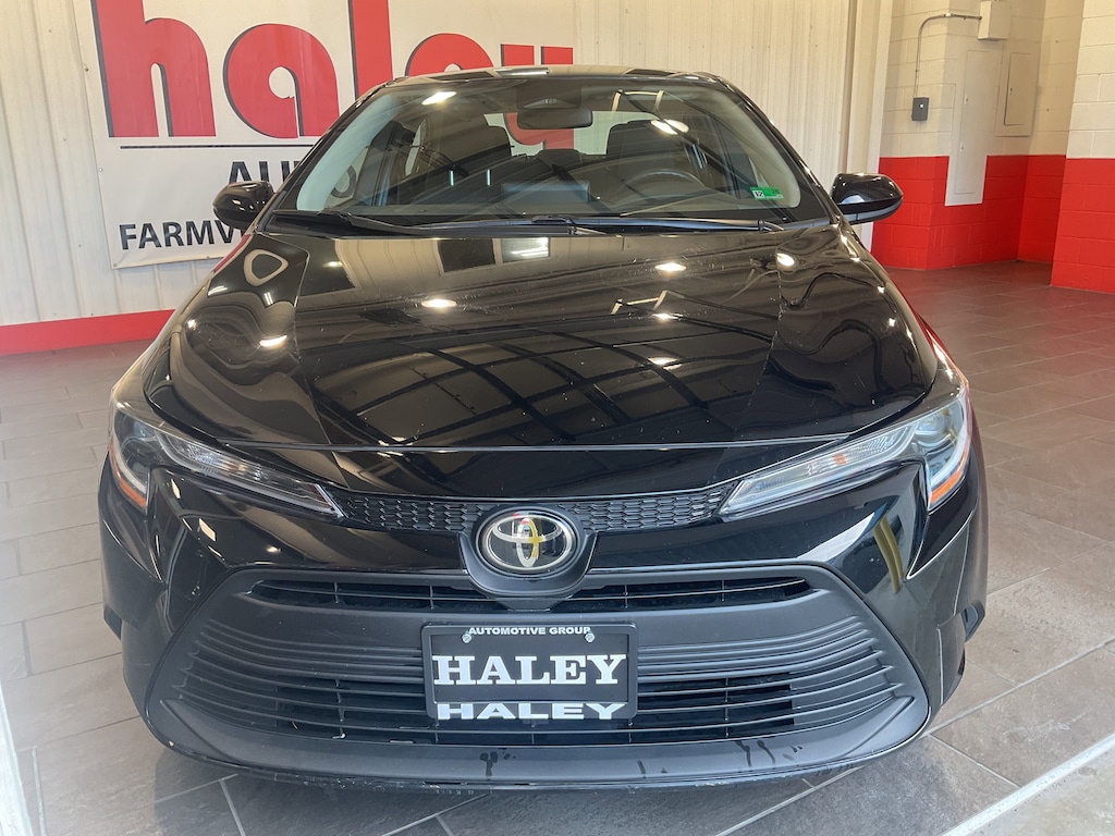 Used 2024 Toyota Corolla LE Sedan