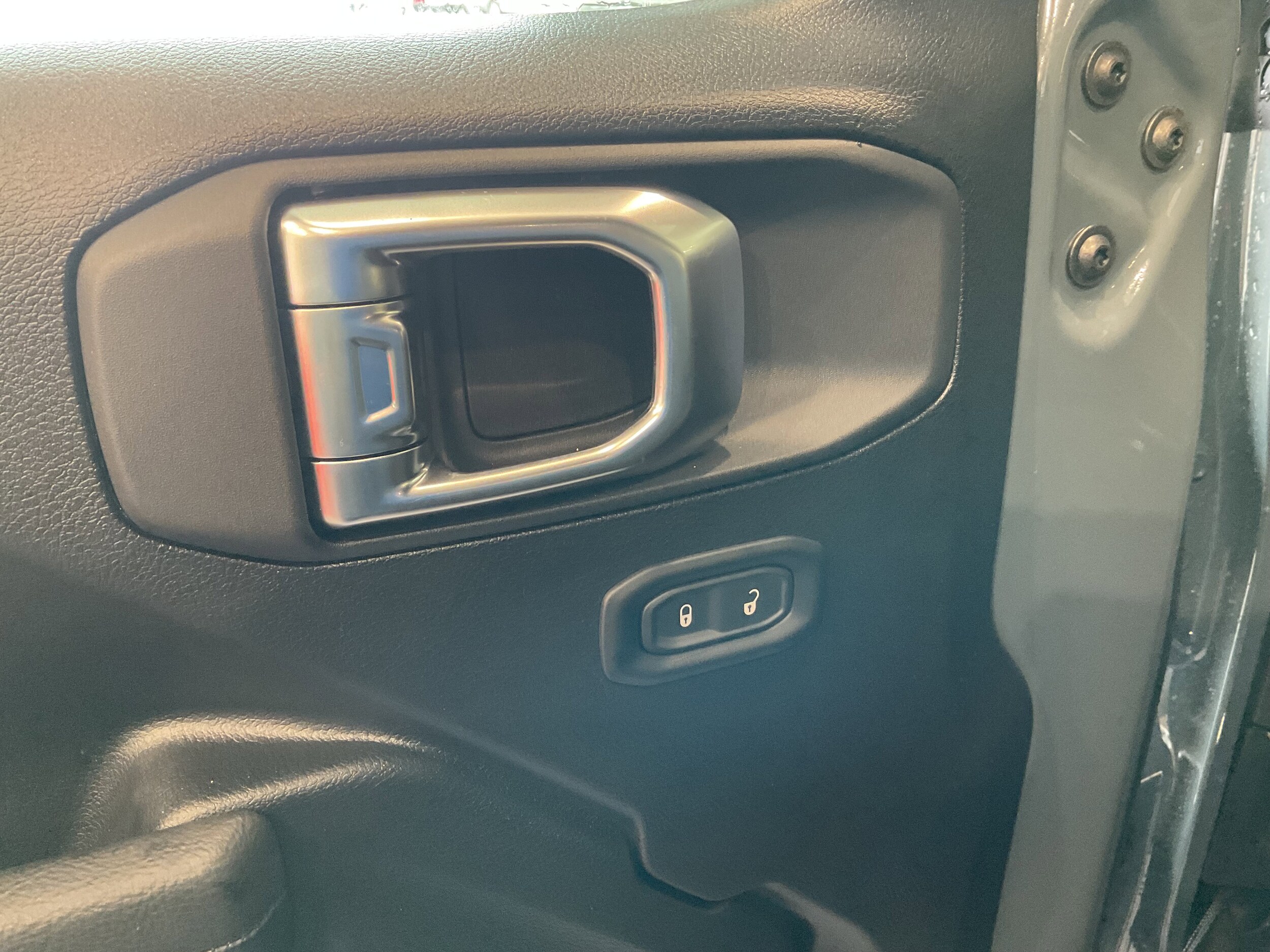 2026 Jeep Wrangler 4-Door Sport - Photo 9