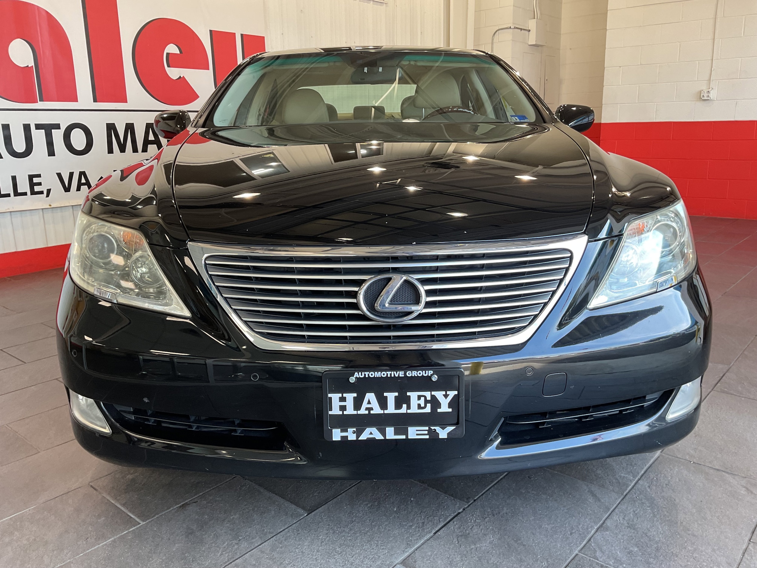 Used 2008 Lexus LS Base with VIN JTHBL46F985083119 for sale in Farmville, VA