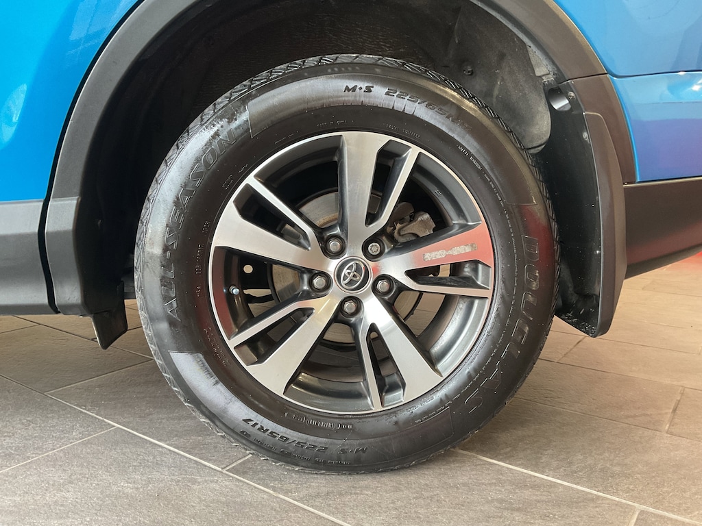 Used 2017 Toyota RAV4 XLE SUV