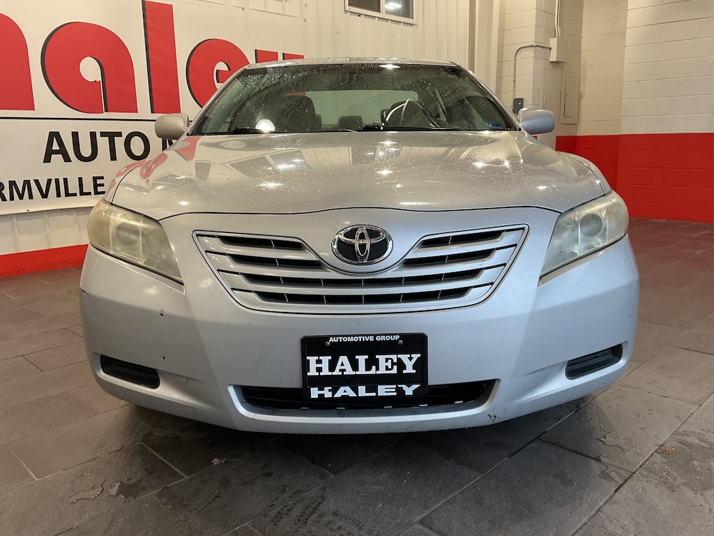 Used 2007 Toyota Camry LE Sedan