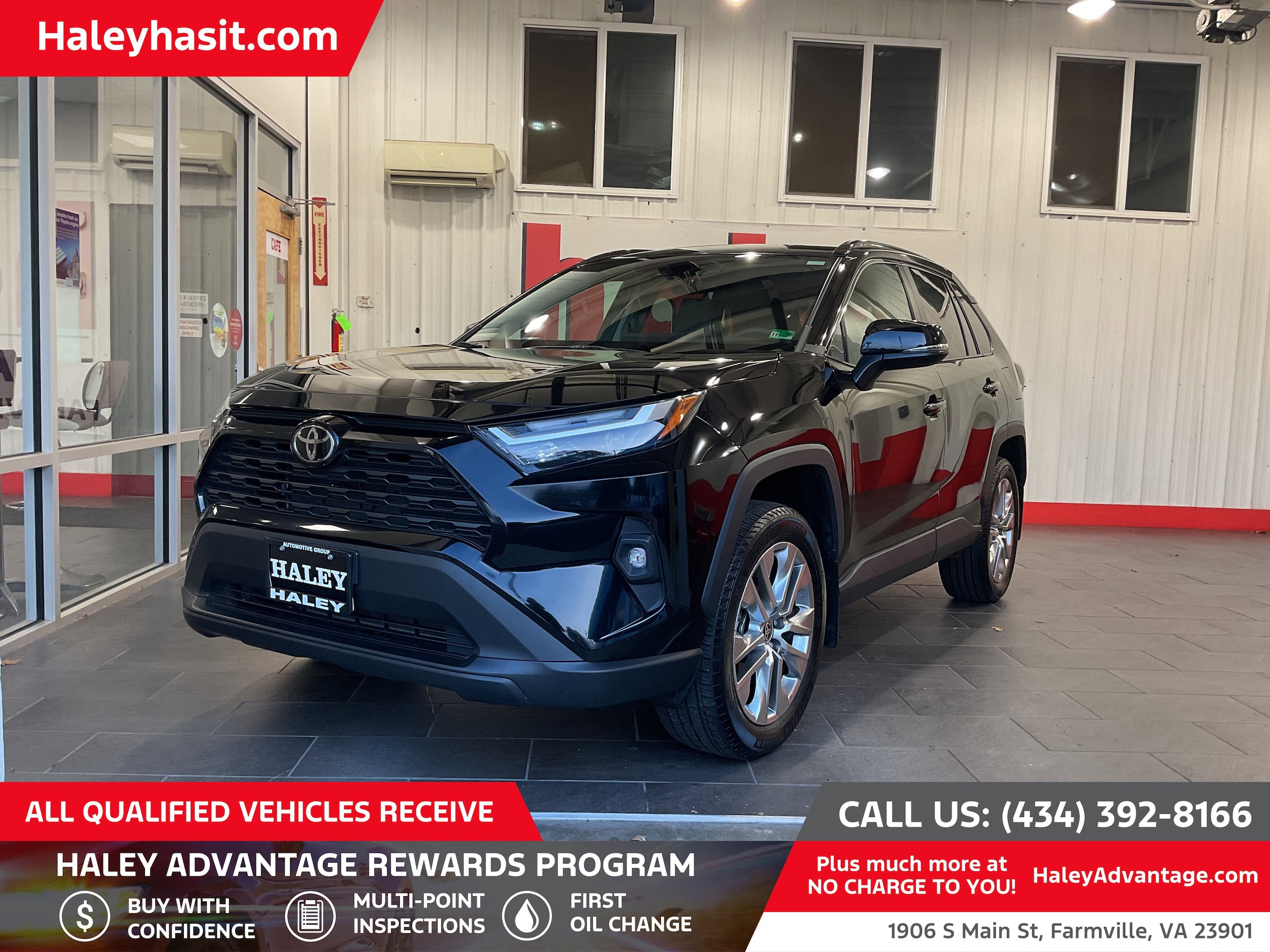 2024 Toyota RAV4 XLE Premium's photo