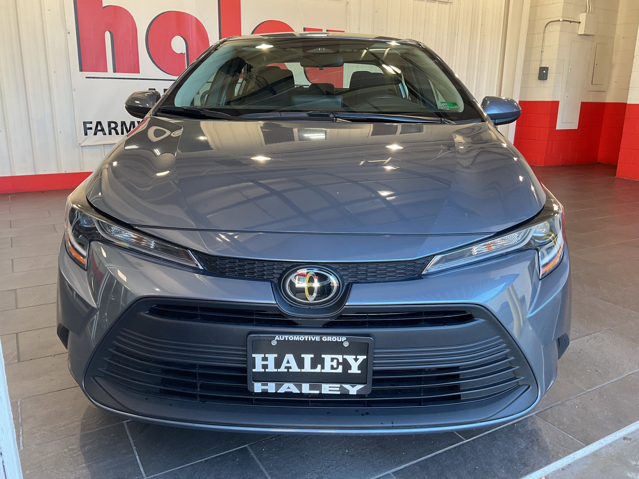 Used 2025 Toyota Corolla LE with VIN 5YFB4MDE3SP231378 for sale in Northfield, Minnesota