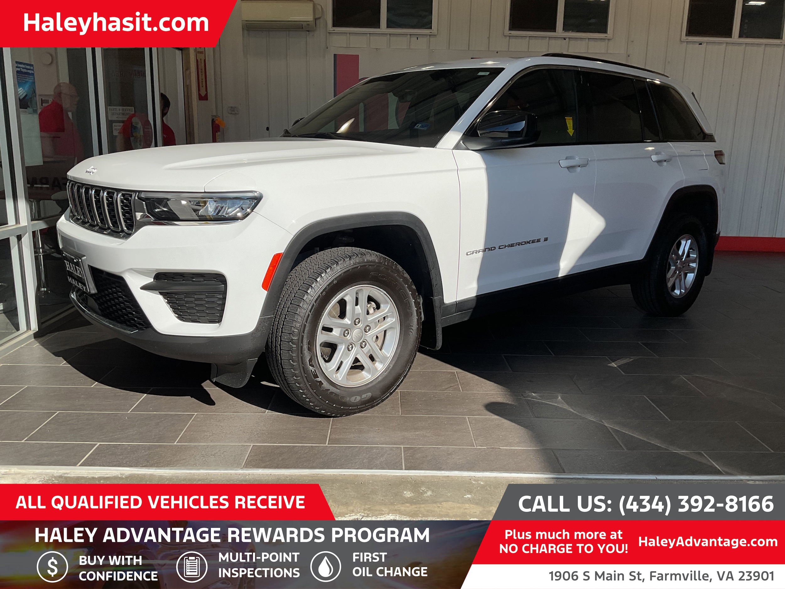 2025 Jeep Grand Cherokee Laredo 4x4's photo